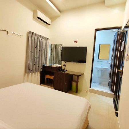 Feng Homestay Zhongpu ภายนอก รูปภาพ