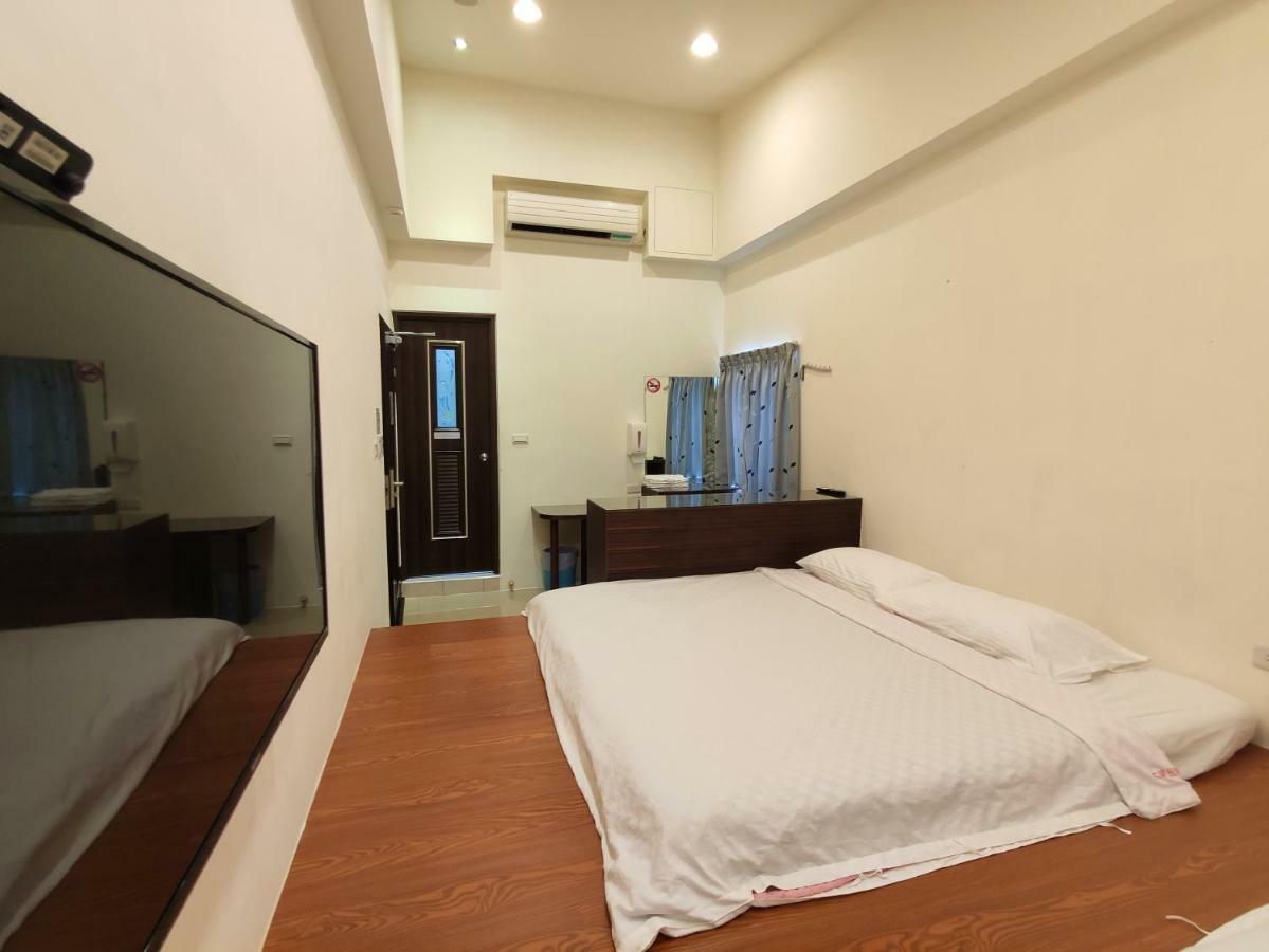 Feng Homestay Zhongpu ภายนอก รูปภาพ
