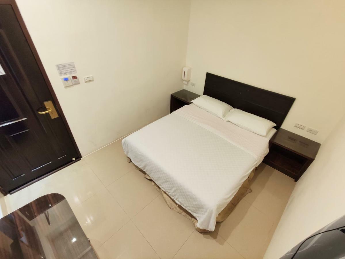 Feng Homestay Zhongpu ภายนอก รูปภาพ
