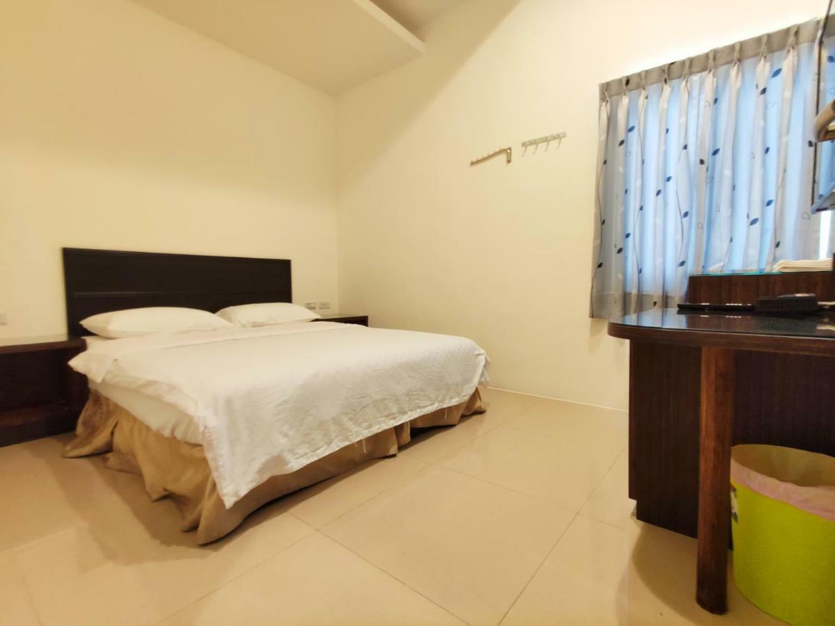 Feng Homestay Zhongpu ภายนอก รูปภาพ