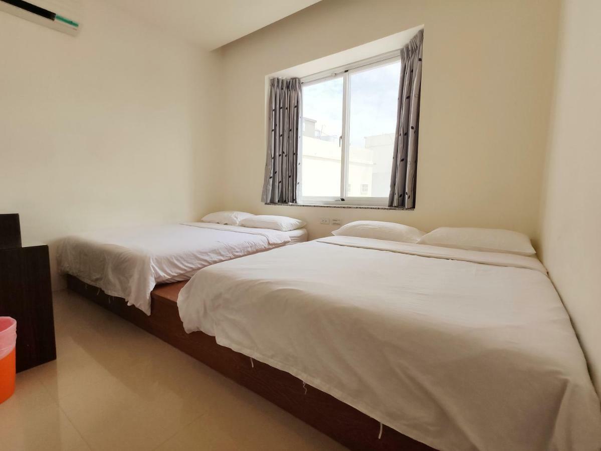 Feng Homestay Zhongpu ภายนอก รูปภาพ
